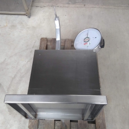 Omega weighing scale